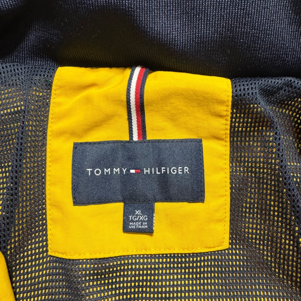 Tommy Hilfiger Yellow Windbreaker with Tricolor Stripe - Picture 9 of 10